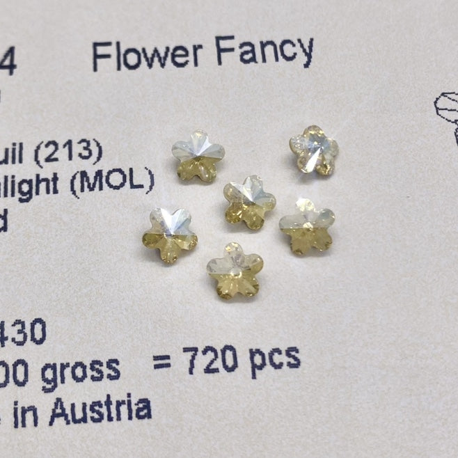 Swarovski 4744 crystal Flower Fancy Stone 213mol(6mm)