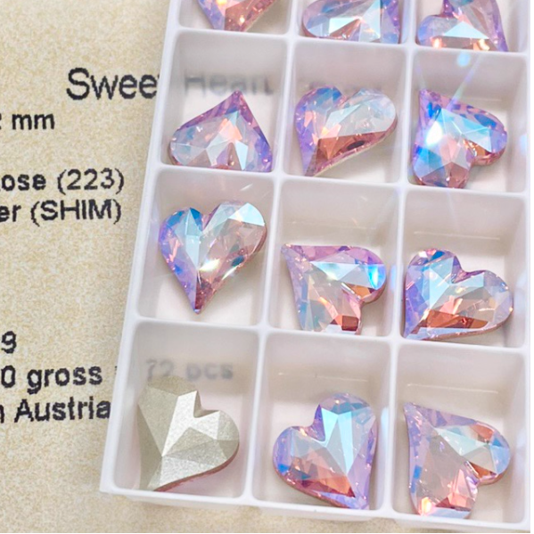 Swarovski 4809 crystal Sweet heart Fancy Stone 223SHIM(13x12mm)