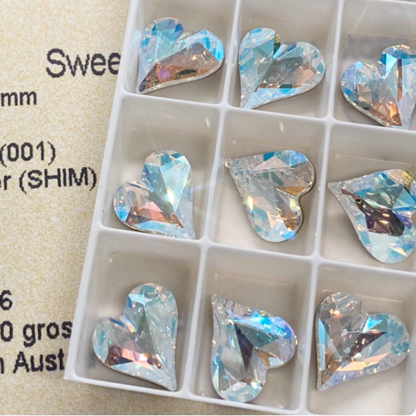 Swarovski 4809 crystal Sweet heart Fancy Stone 001SHIM Crystal Shimmer（13x12mm）