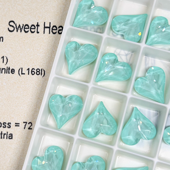 Swarovski 4809 crystal Sweet heart Fancy Stone L168i（13x12mm）