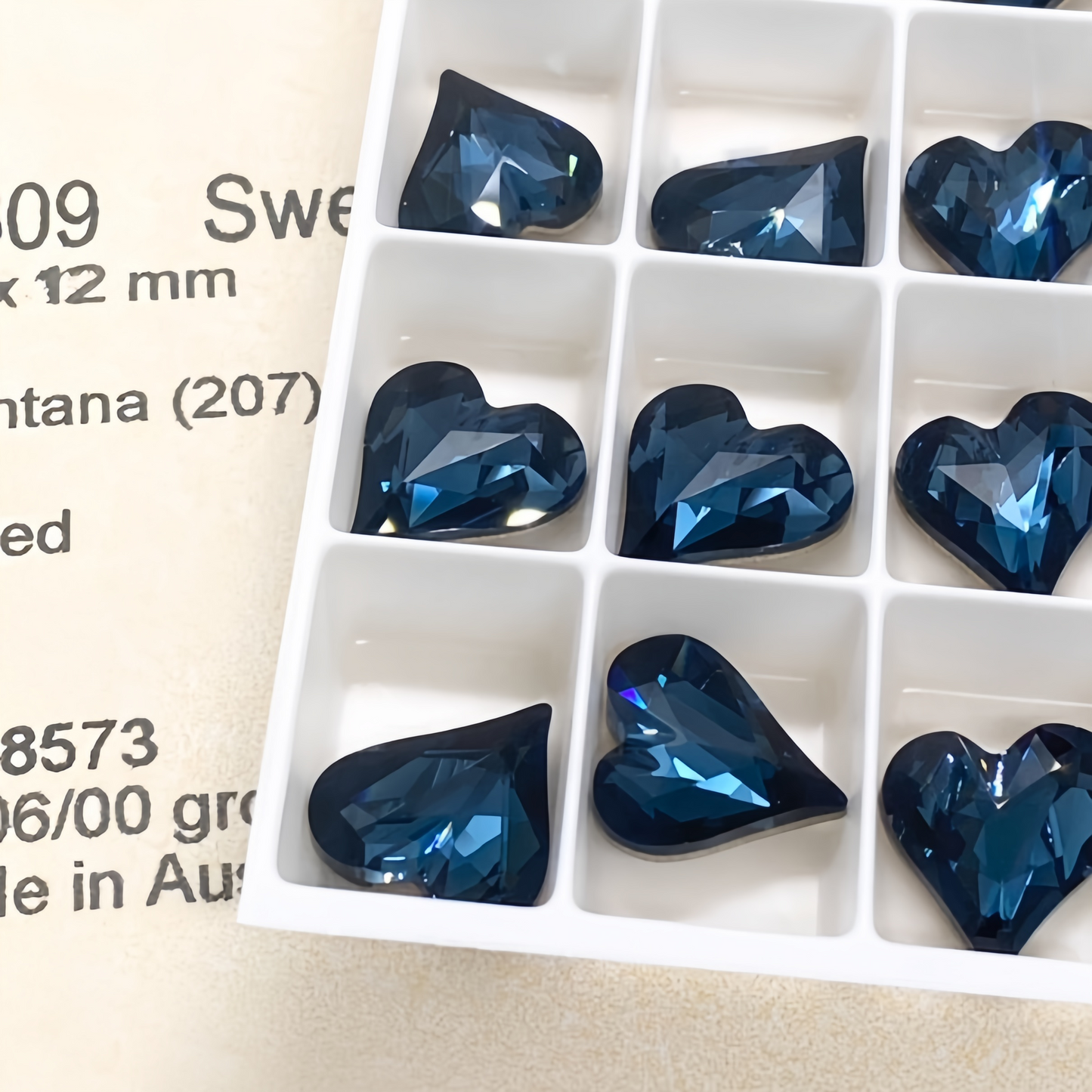 Swarovski 4809 crystal Sweet heart Fancy Stone 207Montana（13x12mm）
