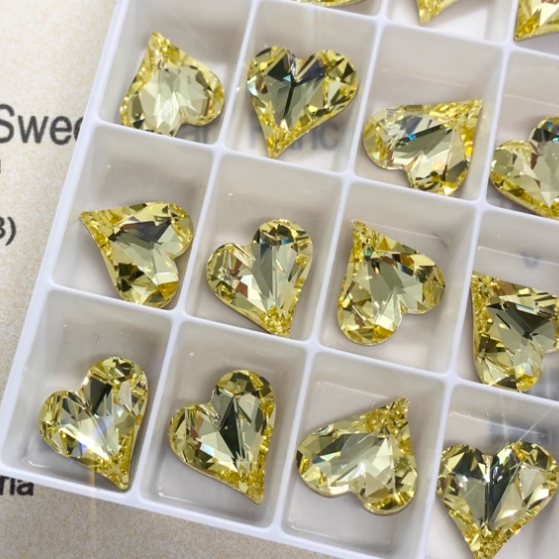 Swarovski 4809 crystal Sweet heart Fancy Stone 213Jonquil（13x12mm）
