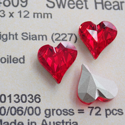 Swarovski 4809 crystal Sweet heart Fancy Stone 227Light Siam（13x12mm）