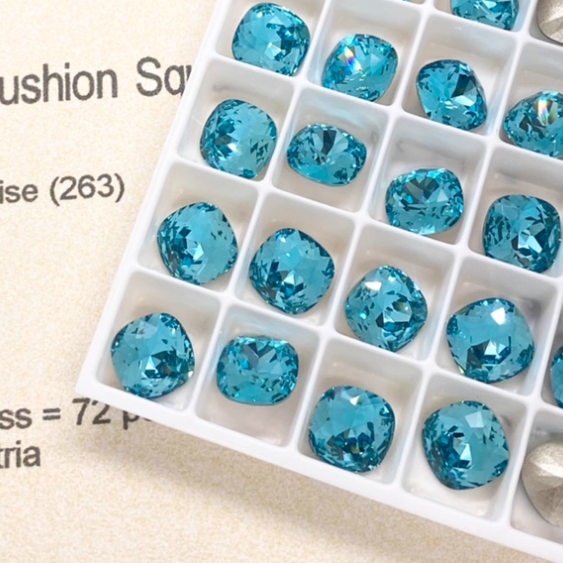 Swarovski 4470 crystal Cushion Square 263Light Turquoise（8mm）