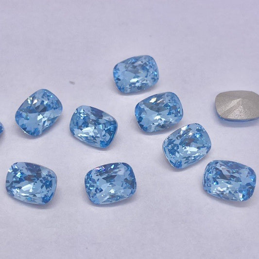 Swarovski 4568 Crystal Cushion Fancy Stone 202Aquamarine（8x6mm）
