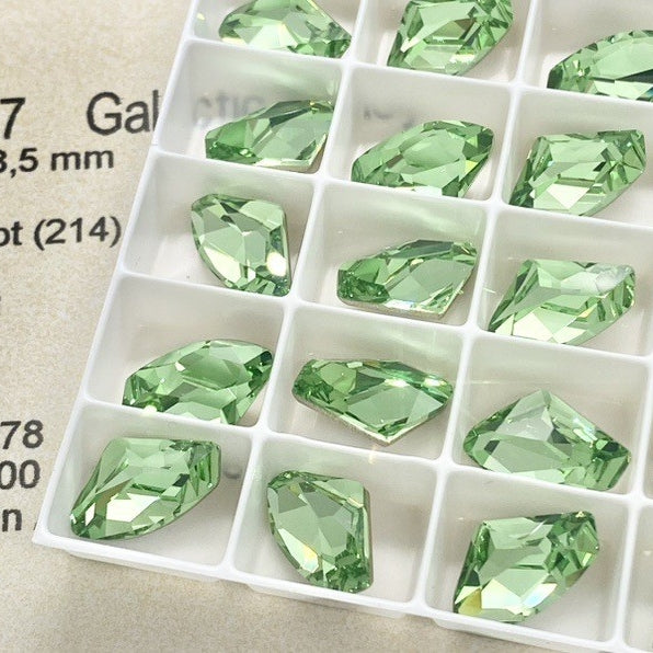 Swarovski 4757 Crystal Galactic Fancy Stone 214Peridot （14x8.5mm）