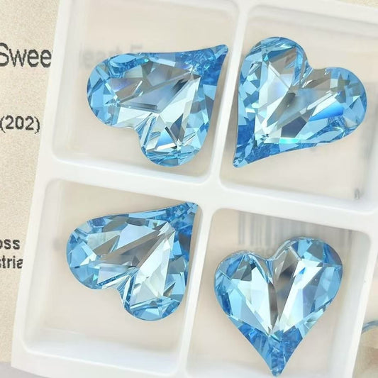 Swarovski 4809 crystal Sweet heart Fancy Stone 202Aquamarine（27x25mm）
