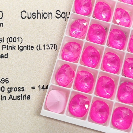 Swarovski 4470 crystal Cushion Square L134I（10mm）