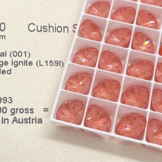 Swarovski 4470 crystal Cushion Square l159i（10mm）