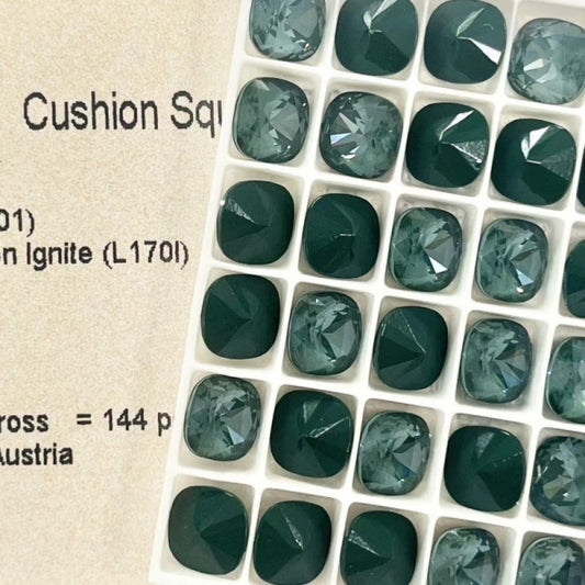 Swarovski 4470 crystal Cushion Square L170I（10mm）